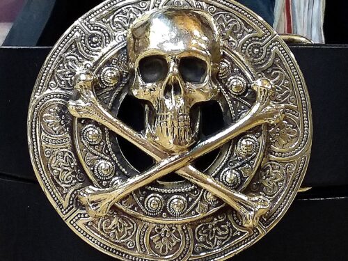 Skull & Crossbones Belt Buckle in Solid Brass