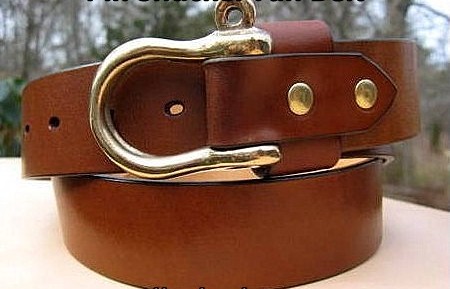Pin Shackle Leather Sailing Belt in Tan and Brass