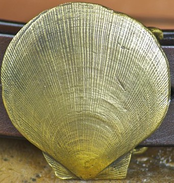 Sea Scallop Shell Buckle in Solid Brass