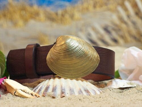Artisan Handcrafted Littleneck Clam Shell Leather Belt in Solid Brass