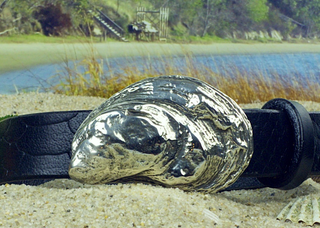Atlantic Oyster Shell Belt in 1-1/4" White Bronze Silver