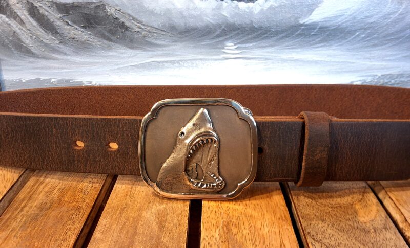 Jaws Shark Leather Belt in Distressed Brown with 1-1/2" Red Bronze Buckle