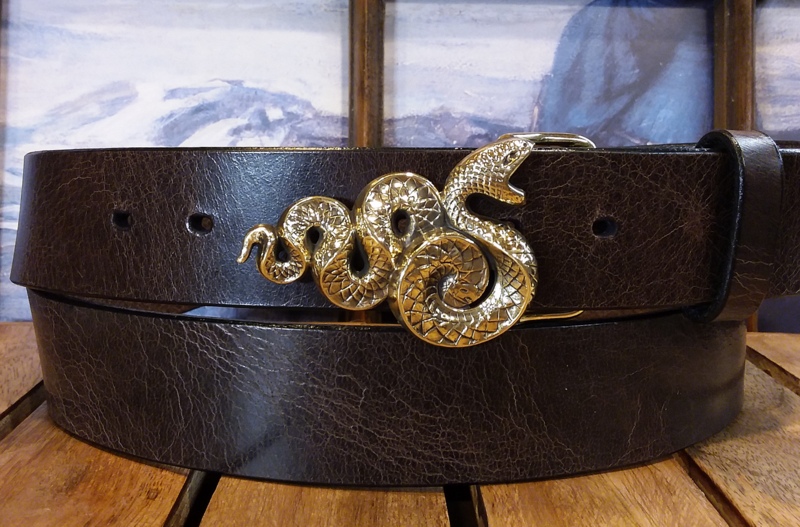 Cobra Snake Leather Belt – Cellar Leather