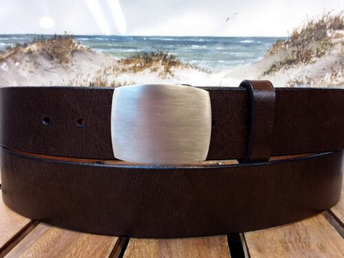 Cape Cod Cushion Plaque Belt on Brown Glazed in Brushed Nickel Silver