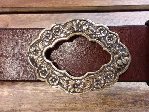 Oval Etched Flower Oval Buckle